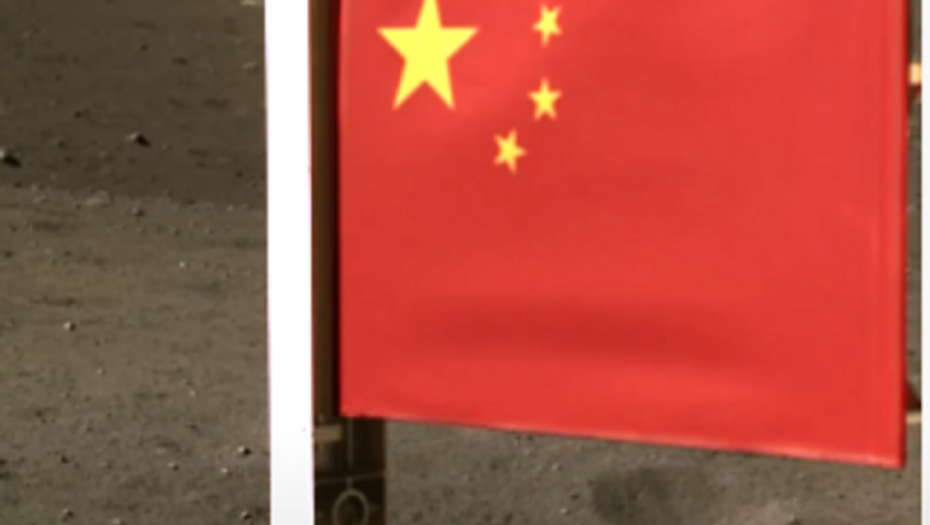 Kina postavila zastavu na mesec 