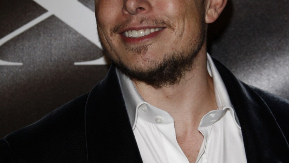 Elon Musk, Ilon Mask