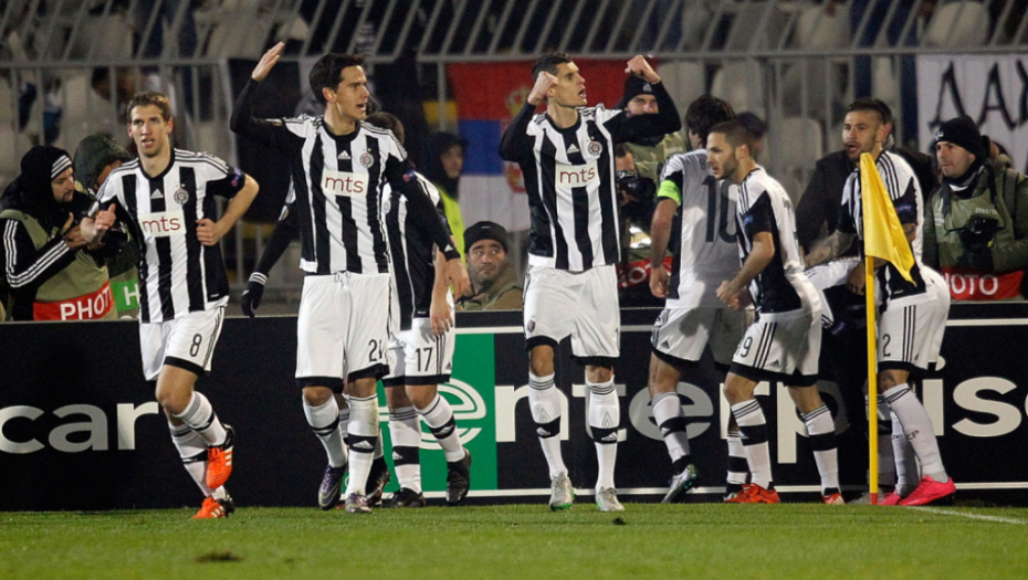 FK Partizan FK Augzburg