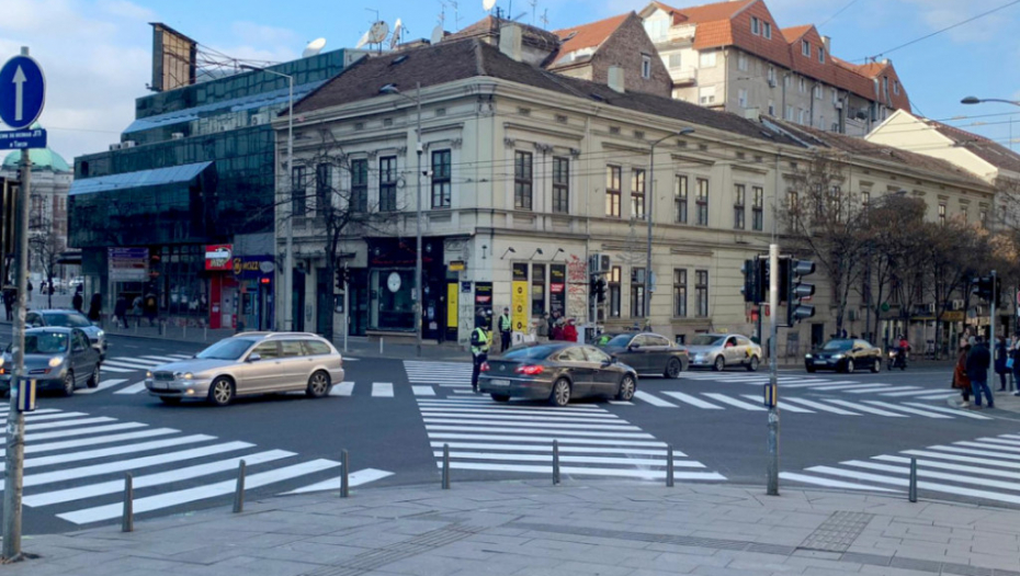 Pešački prelaz Dom Omladine