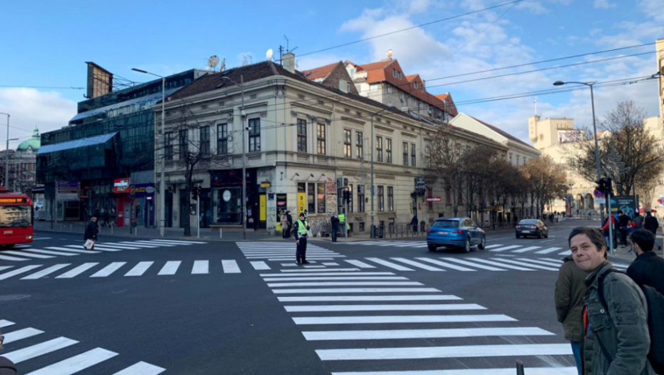 Pešački prelaz Dom Omladine