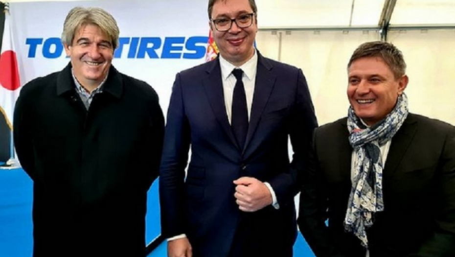 Aleksandar Vučić, Dragan Stojković