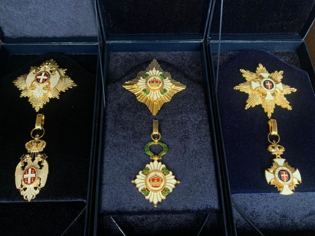 Ordenje koje je princ dobio od patrijarha