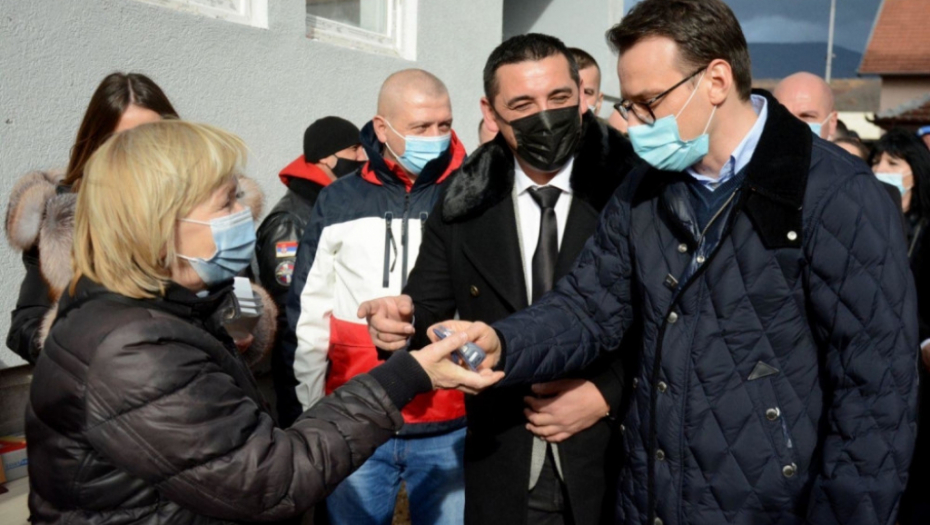 Petković uručio ključeve