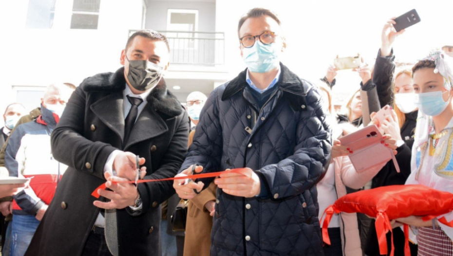 Petković uručio ključeve