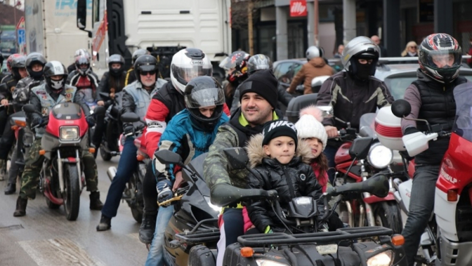 Spektakl na ulicama Čačka