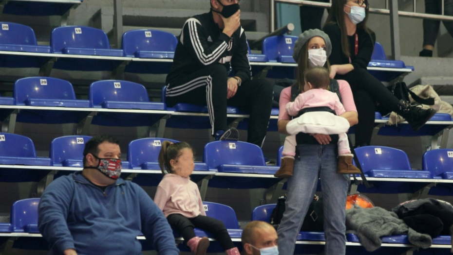 Na tribinama bilo ukupno 183 gledaoca