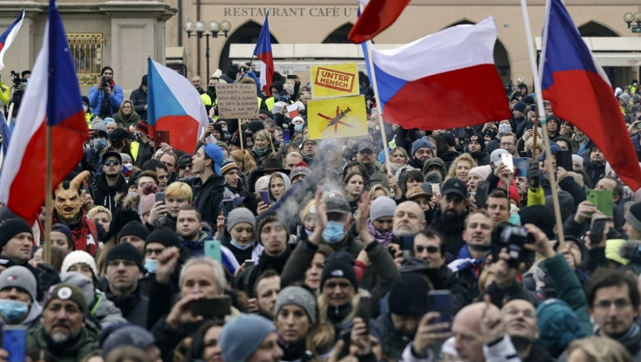 Češka, maske, protesti, Prag