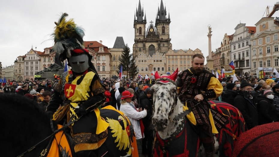 Češka, maske, protesti, Prag