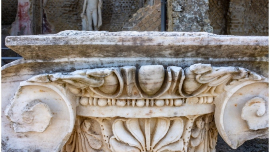 istorija, baia, italija