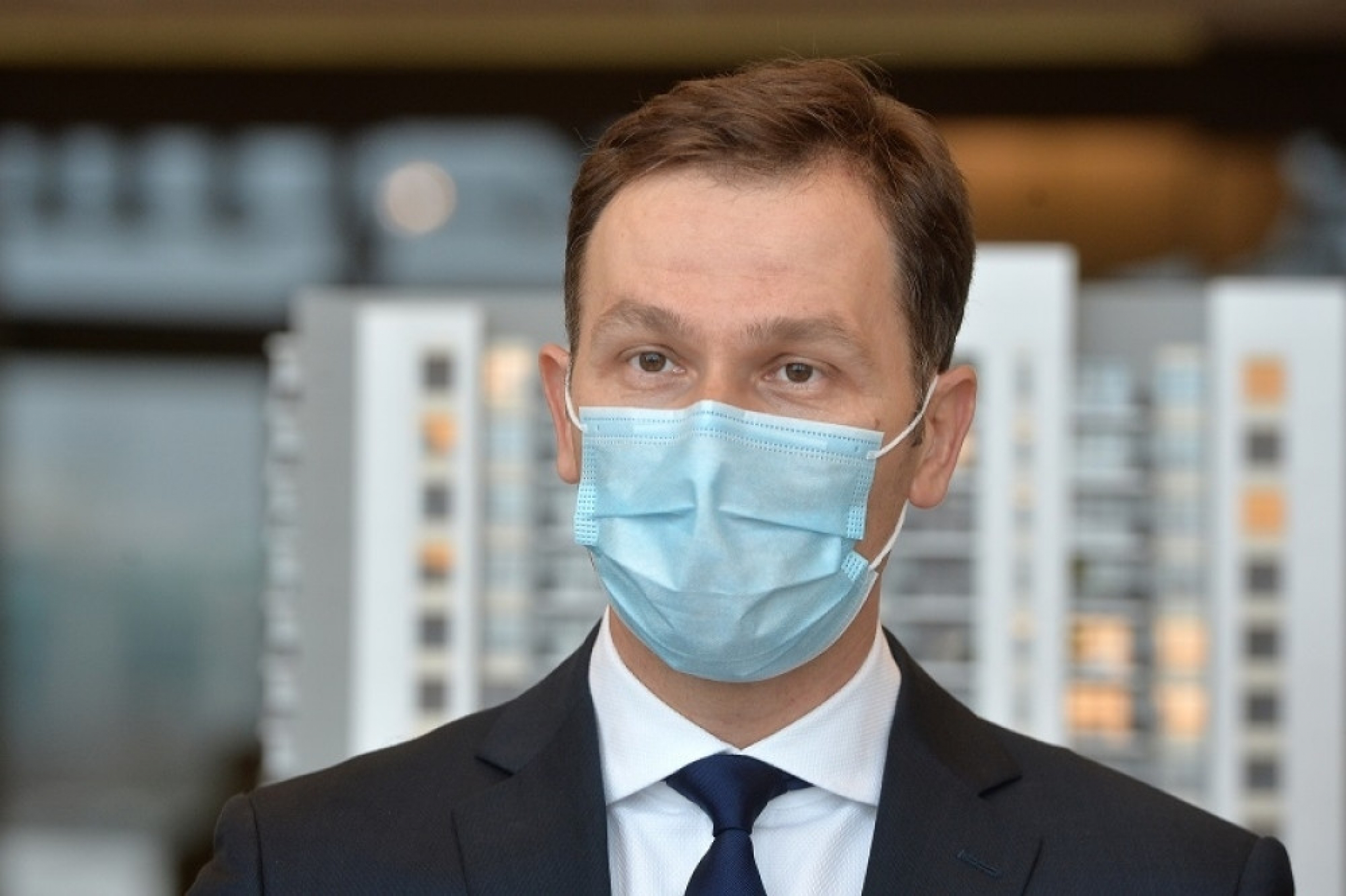 Sini&scaron;a Mali ugovor