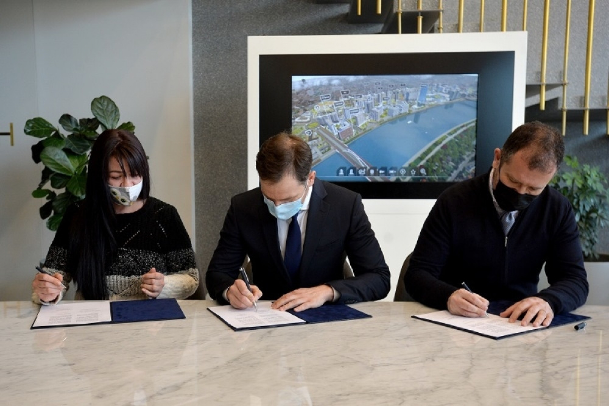 Sini&scaron;a Mali ugovor