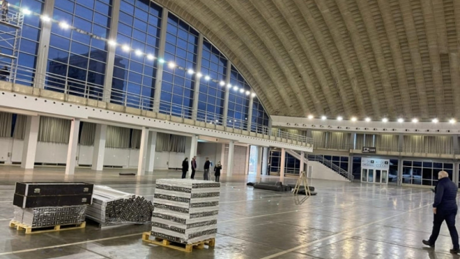 Vakcinacija, sajam, hala