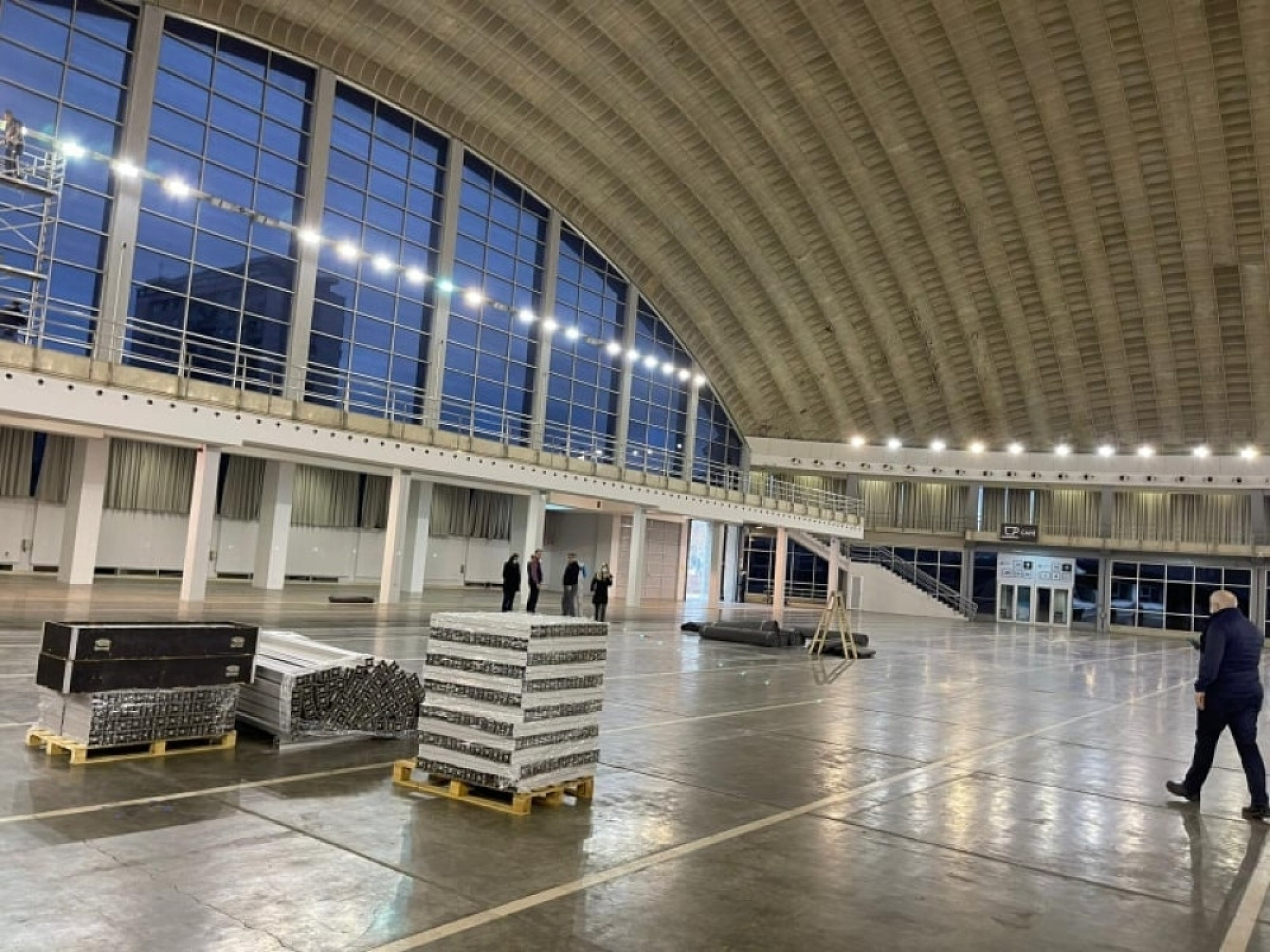 Vakcinacija, sajam, hala