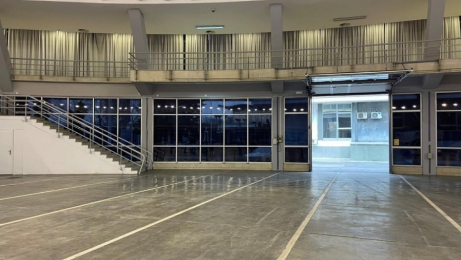 Vakcinacija, sajam, hala