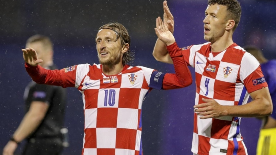 Luka Modrić i Ivan Perišić (Hrvatska)