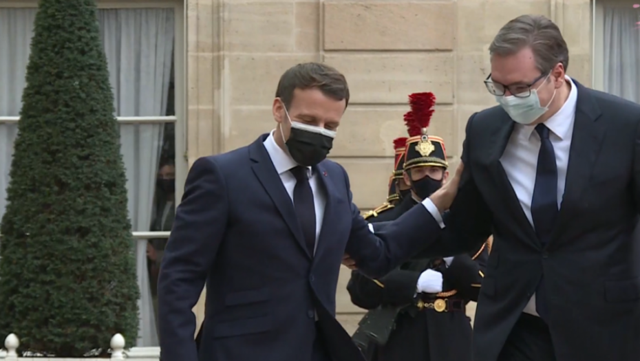 Aleksandar Vučić i Makron