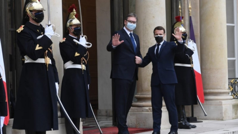 Aleksandar Vučić i Makron