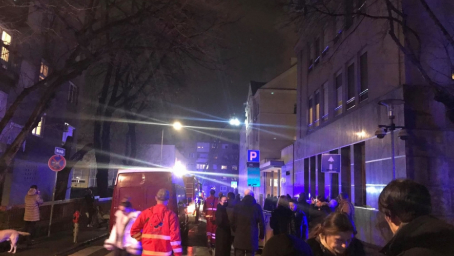 Požar, policija, vatrogasci