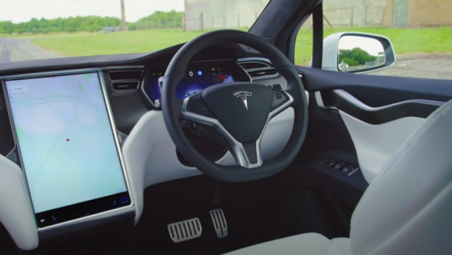 Novak Đoković, automobil