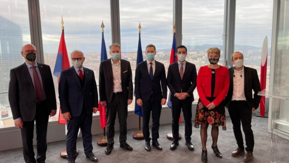 Delegacija Srbije potpisuje sporazum o saradnji sa Lionom