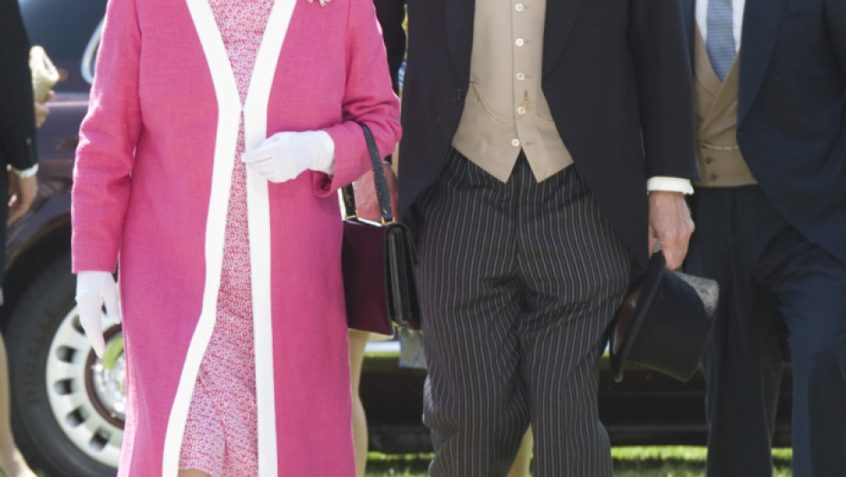 kraljica elizabeta, cipele, moda