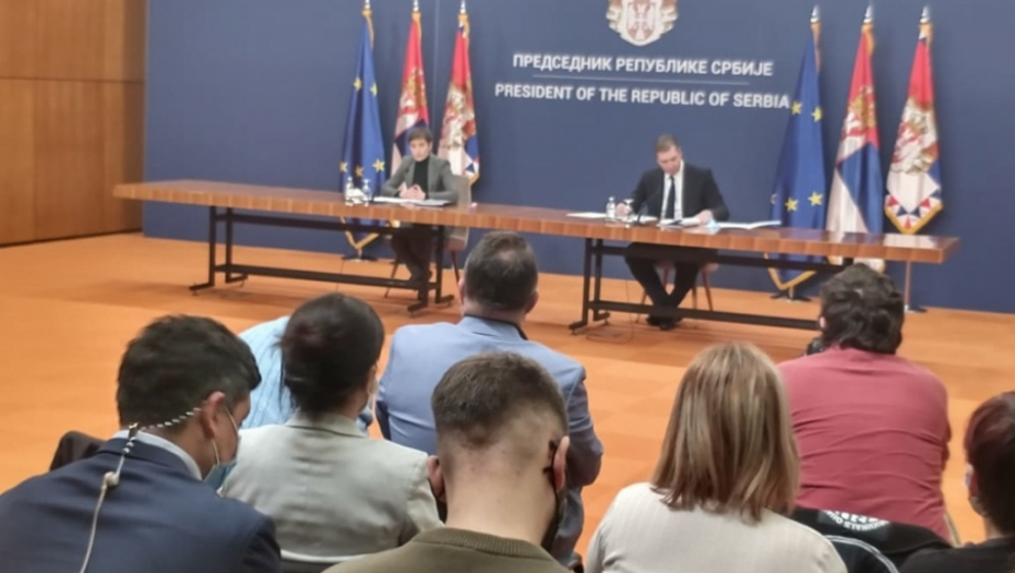 Ana Brnabić, Aleksandar Vučić