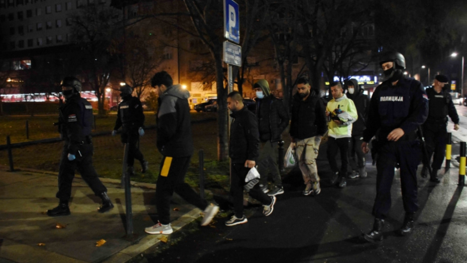 Migranti, policija, privođenje