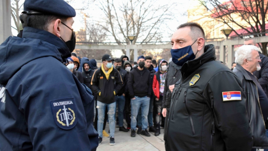 Migranti, policija, privođenje