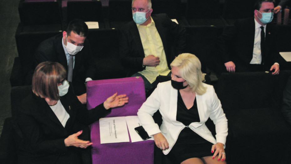 Maja Gojković i Zorana Mihajlović