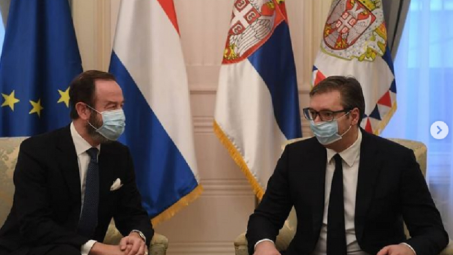 Aleksandar Vučić sa ambasadorom Kraljevine Holandije