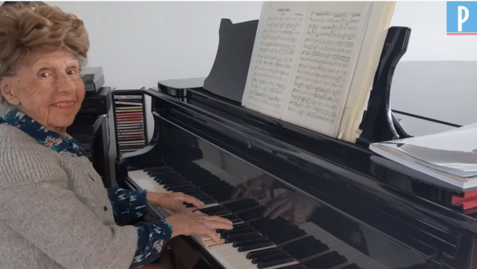 baka svira klavir, pijanistkinja, 106 godina