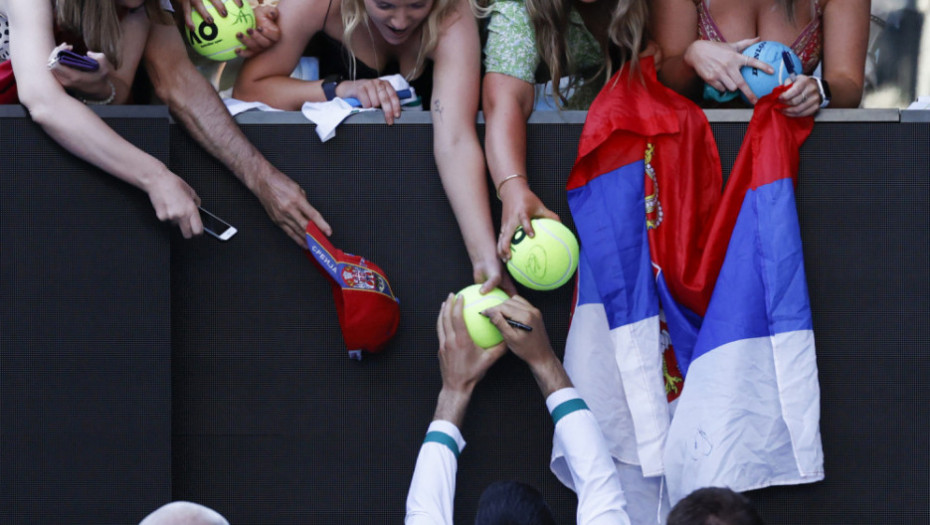 Novak Đoković, navijačice