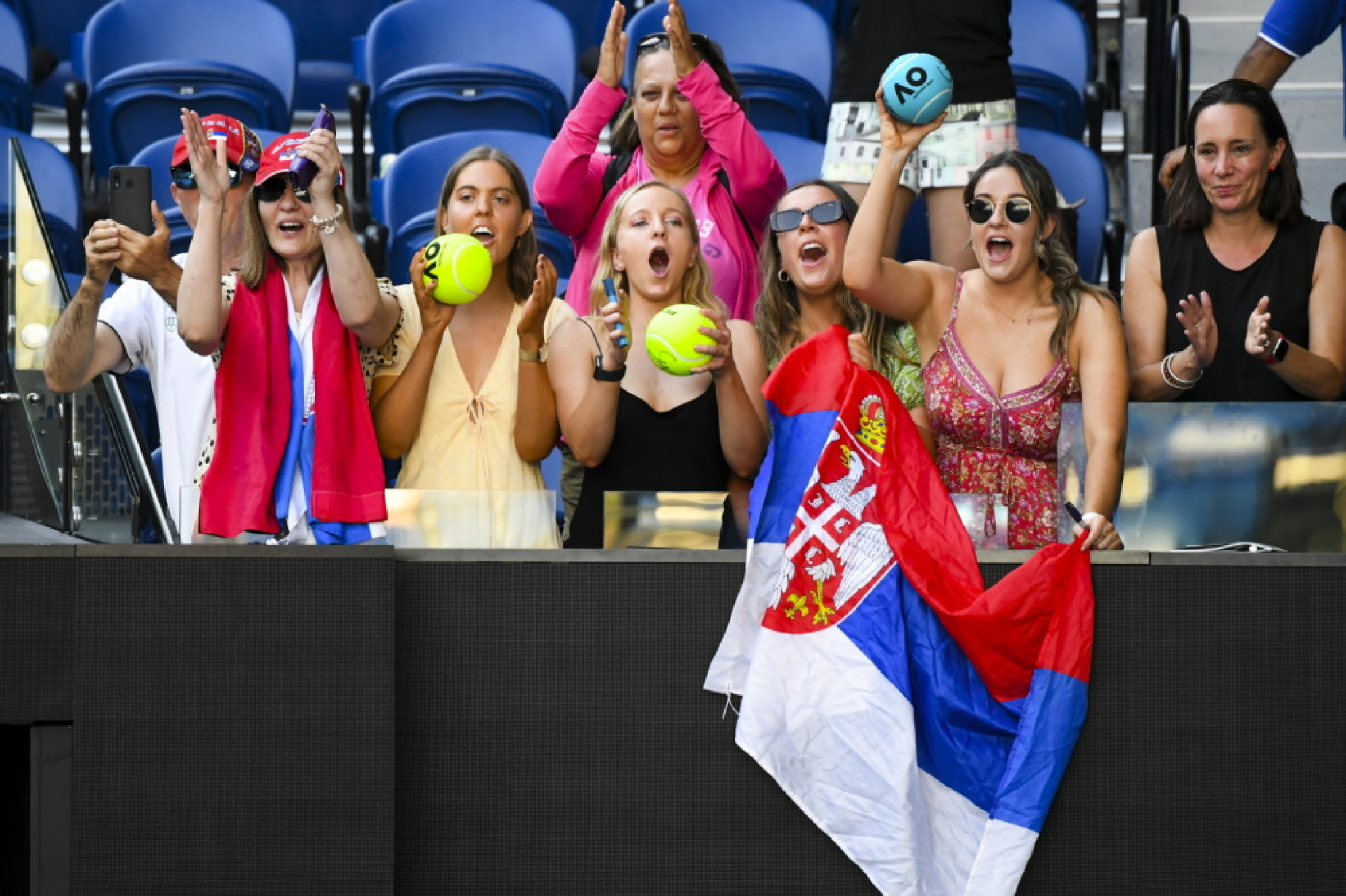 Novak Đoković, navijačice