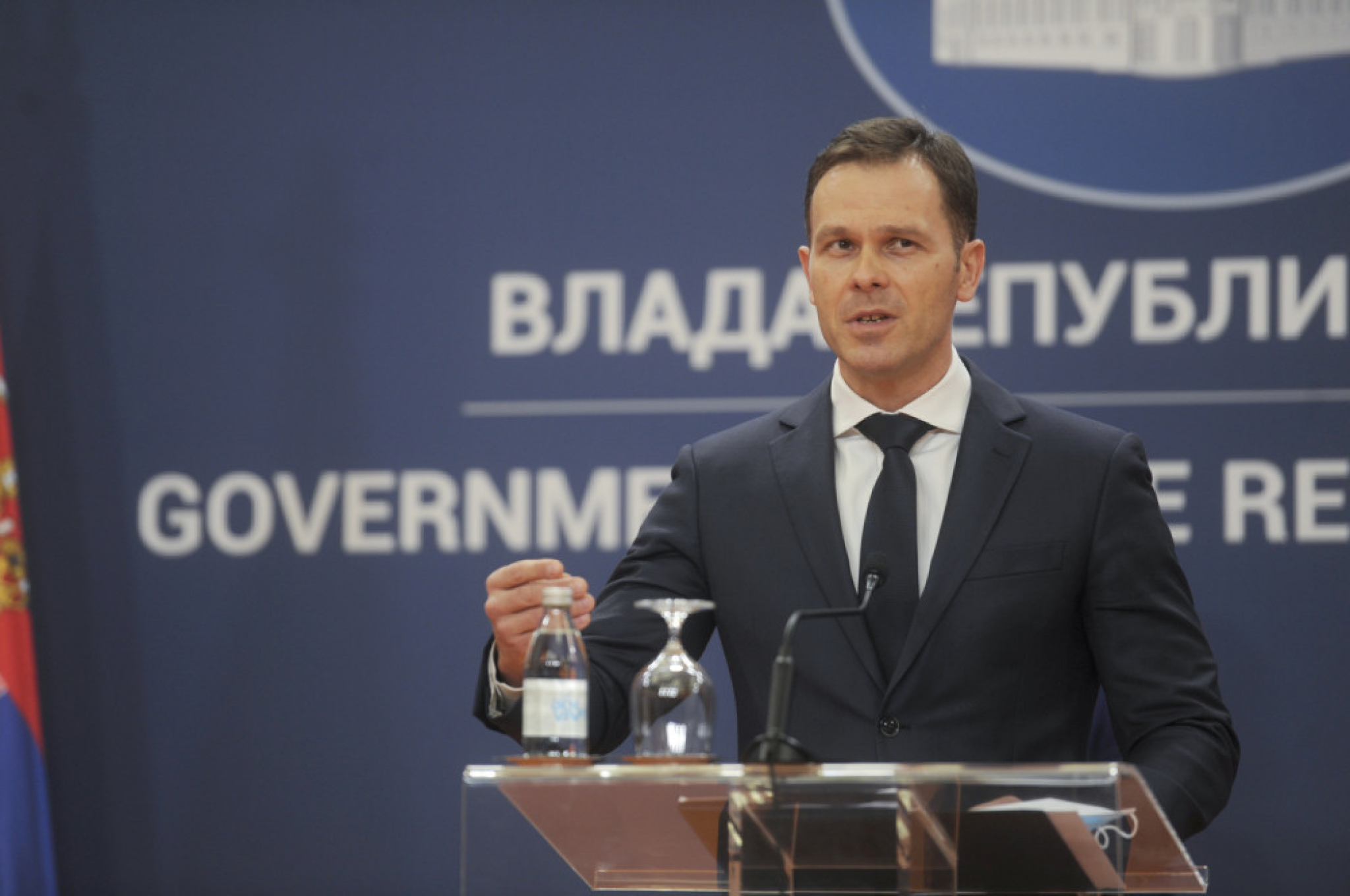 Siniša Mali, Ana Brnabić