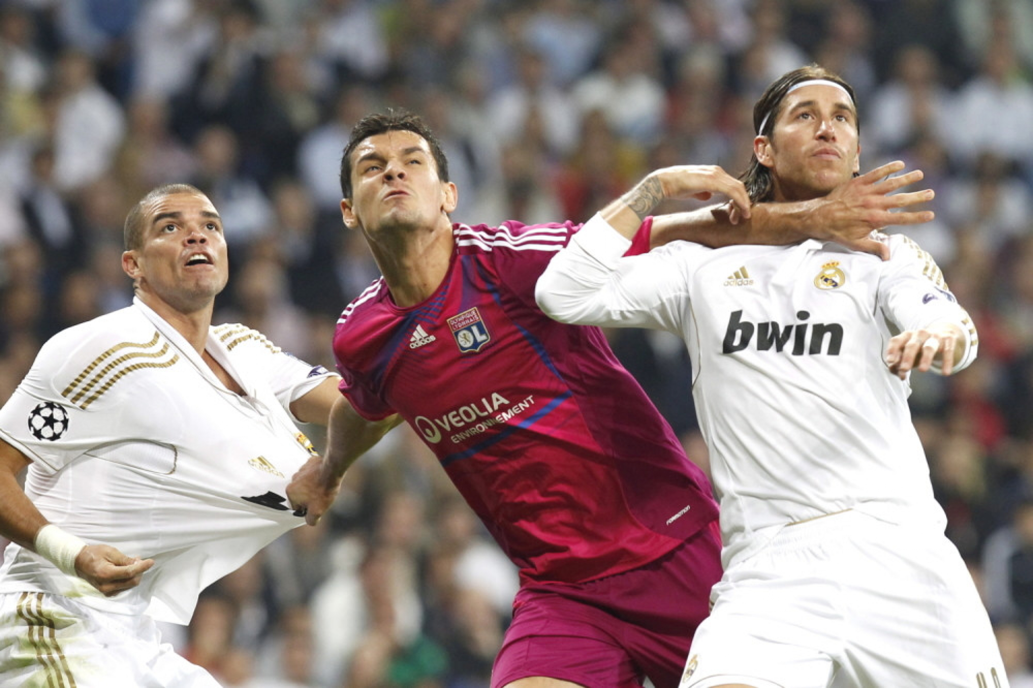 Dejan Lovren (Lion) Serhio Ramos (Real Madrid)