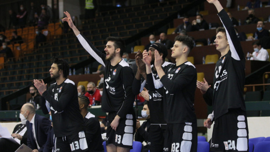 polufinale KRK Crvena zvezda - Partizan 79:78
