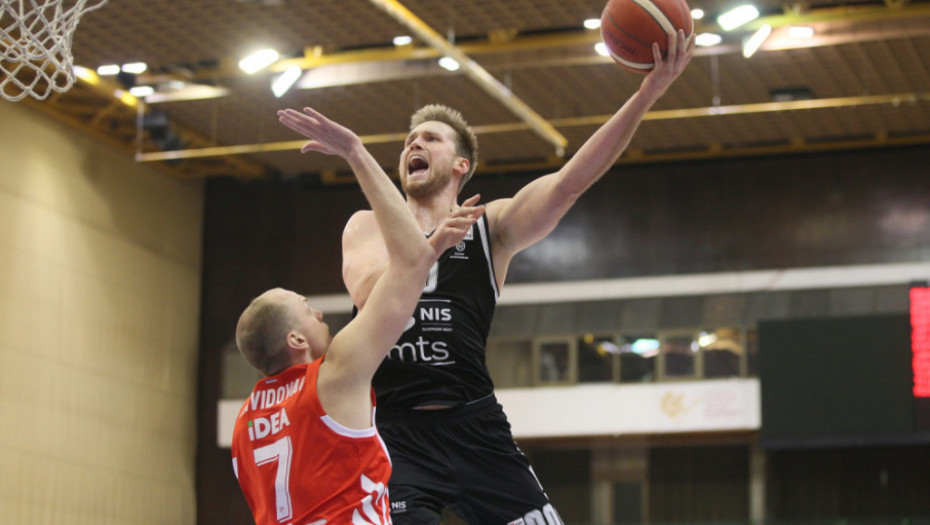 polufinale KRK Crvena zvezda - Partizan 79:78
