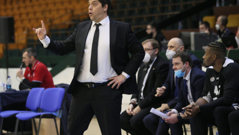 polufinale KRK Crvena zvezda - Partizan 79:78