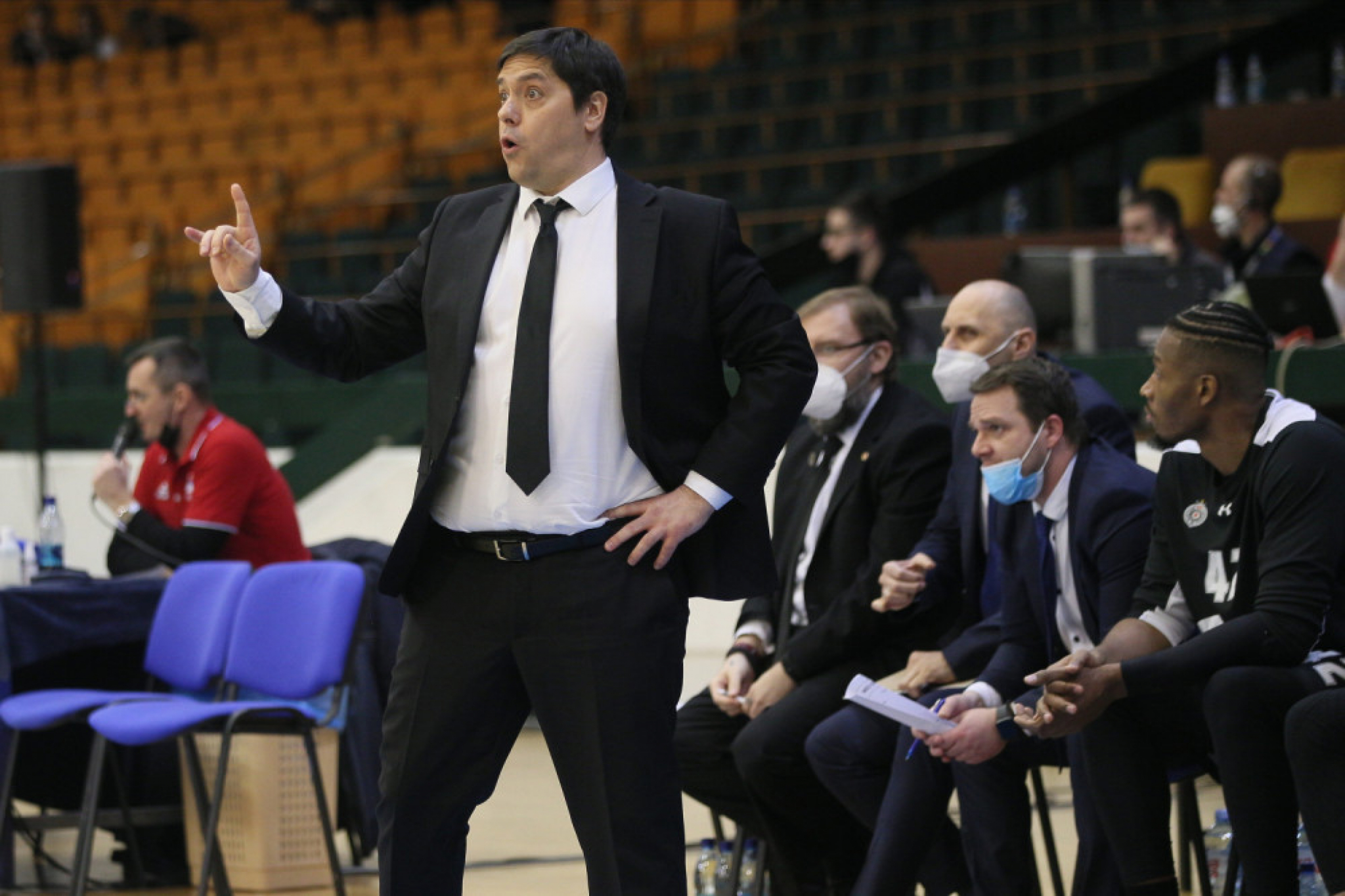 polufinale KRK Crvena zvezda - Partizan 79:78