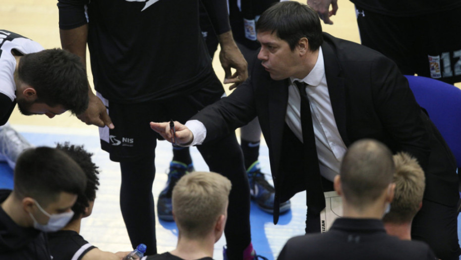 polufinale KRK Crvena zvezda - Partizan 79:78