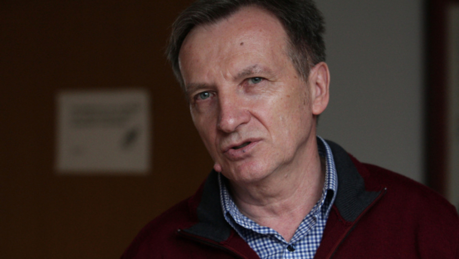 Momčilo Pavlović, istoričar