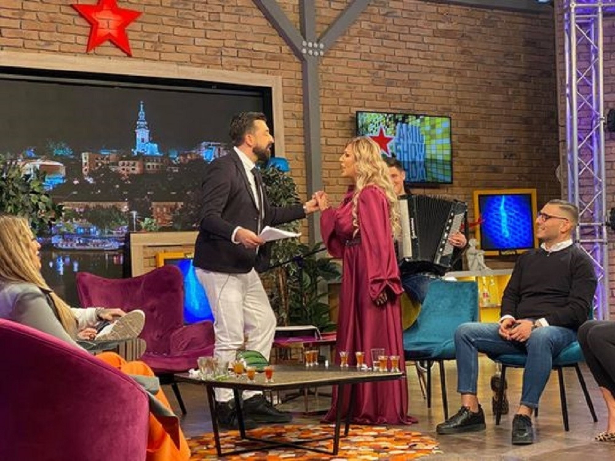 Elma Sinanović, Ognjen Amidžić