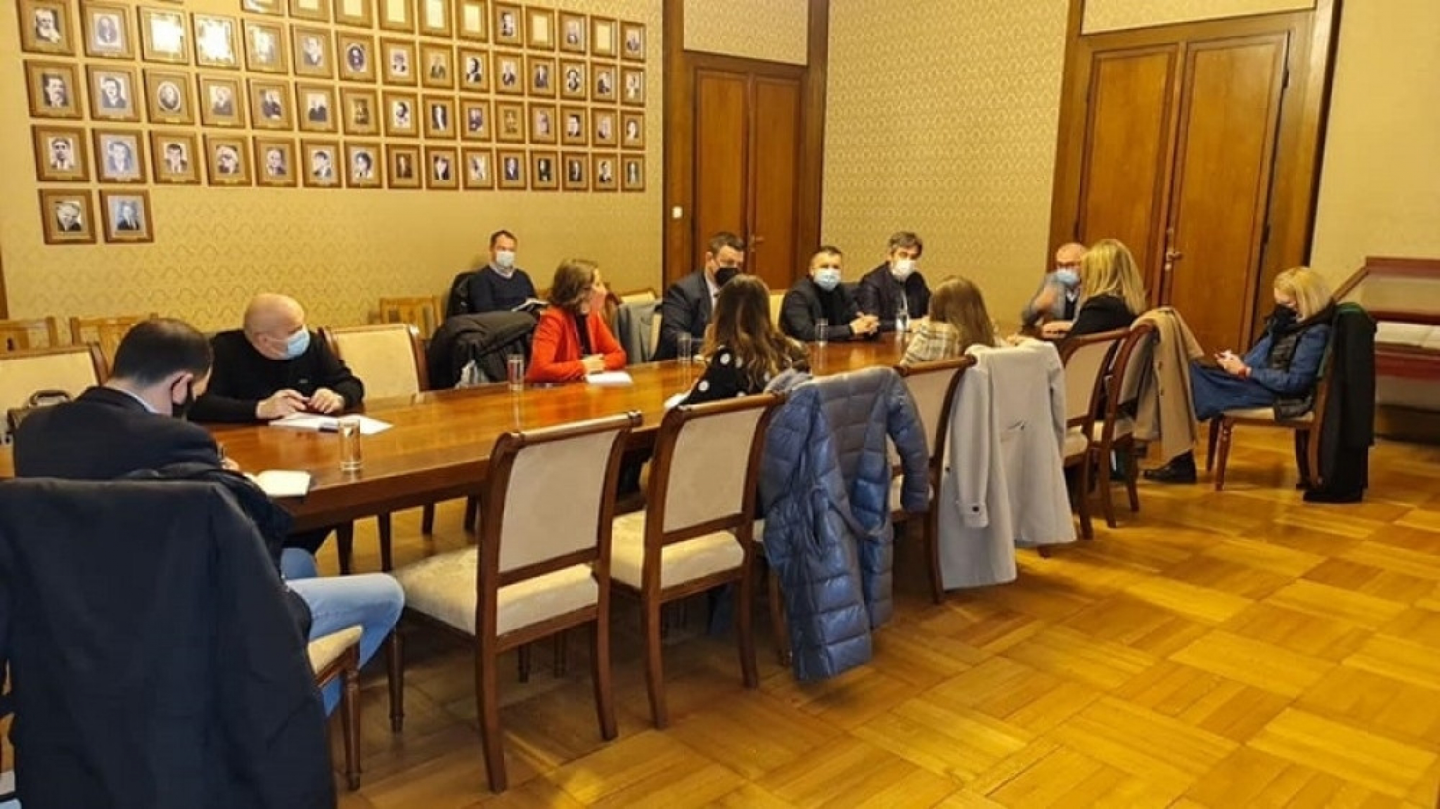 Vesić se zahvalio herojima vanrednog stanja 