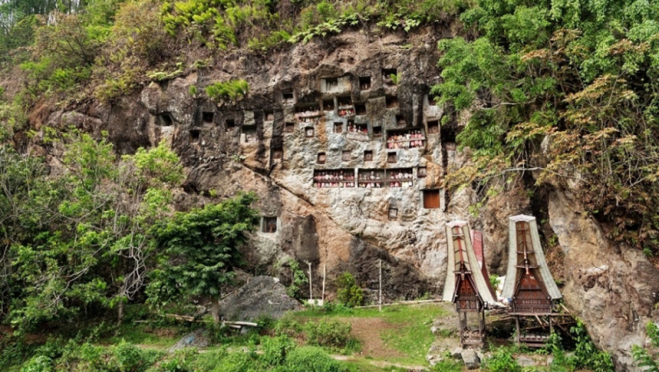 indonetija, toraja, sahrana