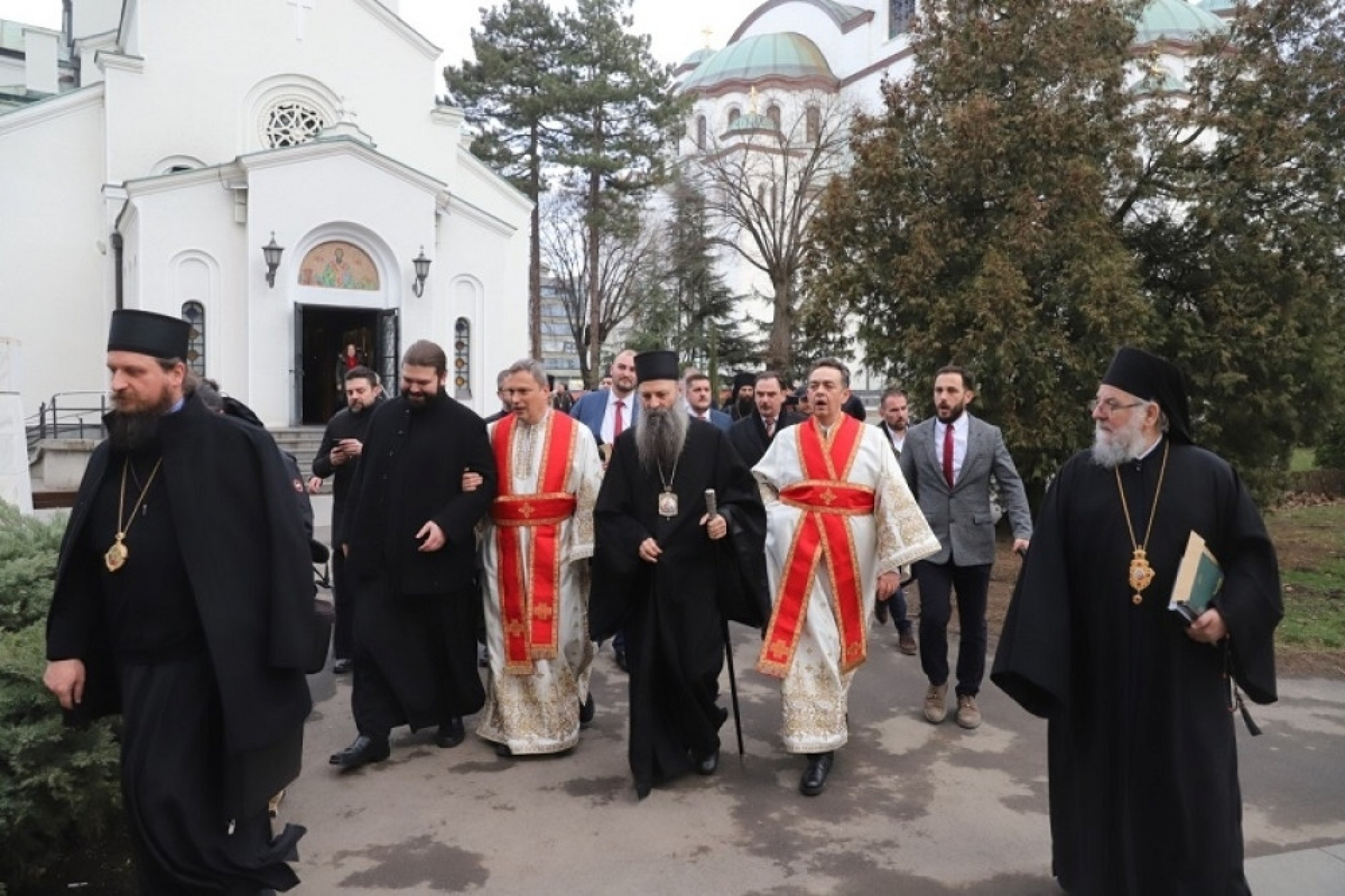 partijarh porfirije hram svetog save spc