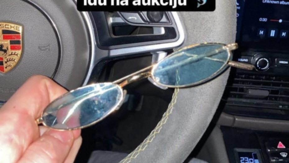 Čodina licitacija za naočare Teodore Džehverović