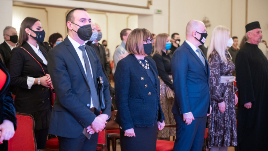 Borba proslava, Maja Gojkovič