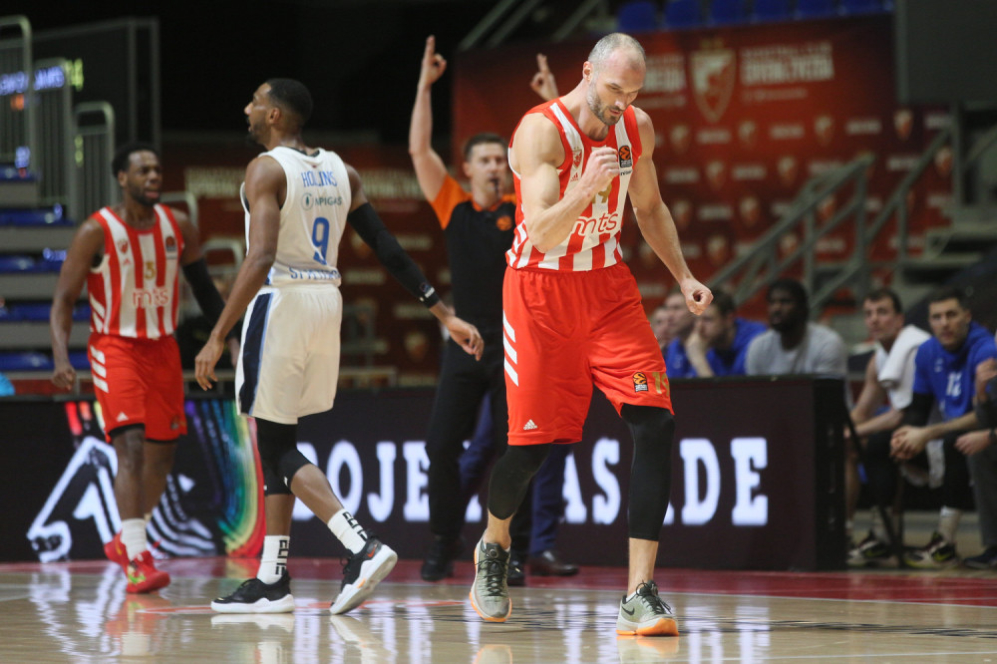 Crvena zvezda - Zenit