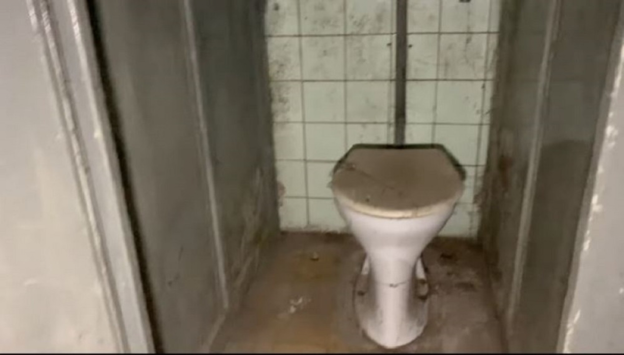 javni toalet, toalet, public, bratislava